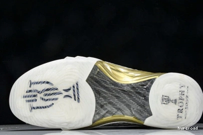 Hyperoad Trophy Air Air Jordan 23 'White' x Room Jordan Retro 1001